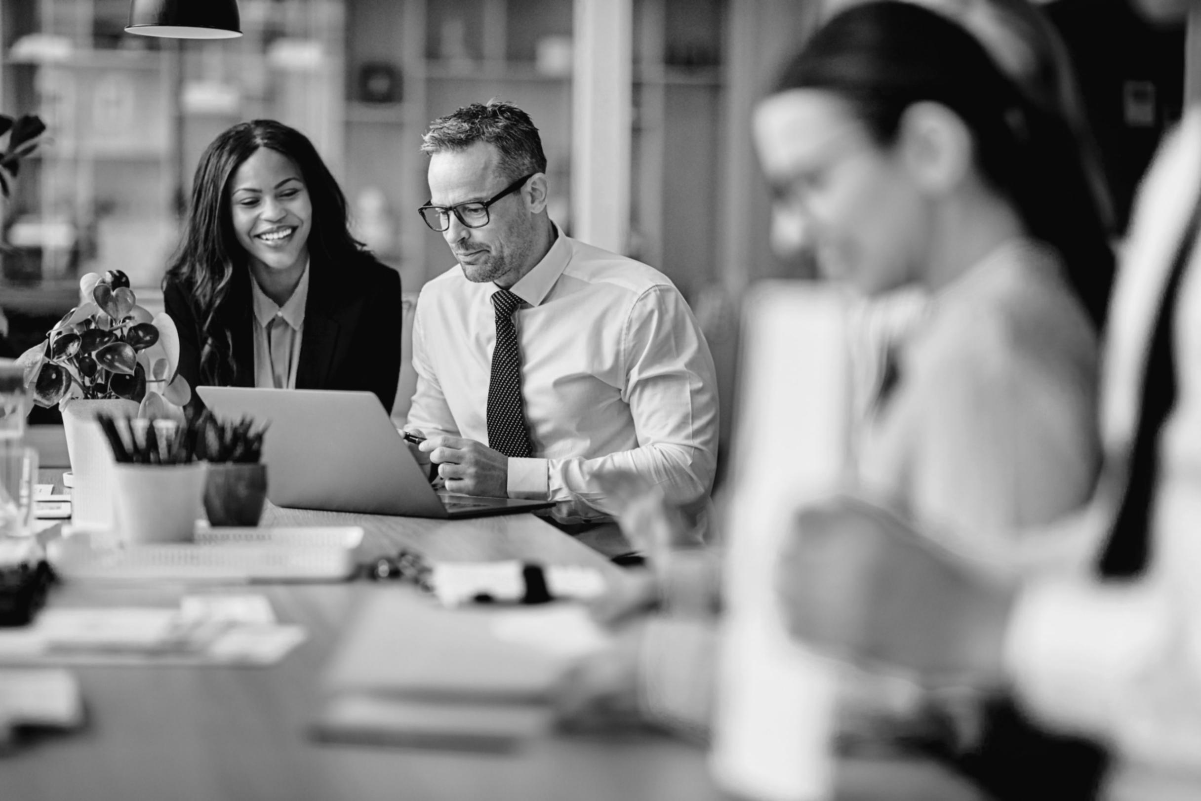 Outils d'analyse pour l'investissement accessible